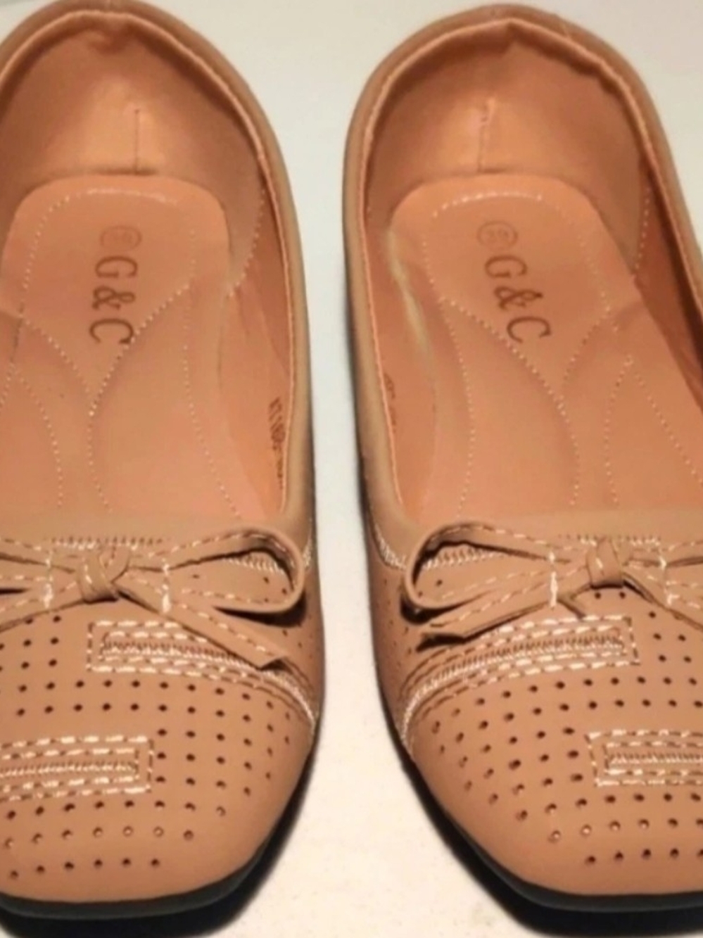 G&C Womens 39/8.5 Pale Pink  Ballerina Flats....New